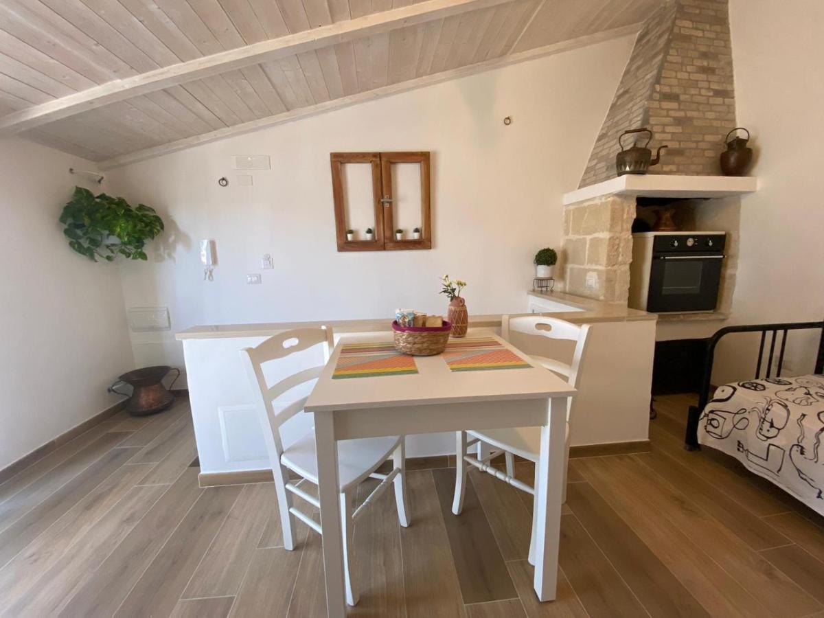 Racconti Di Pietra Bed & Breakfast Conversano Dış mekan fotoğraf